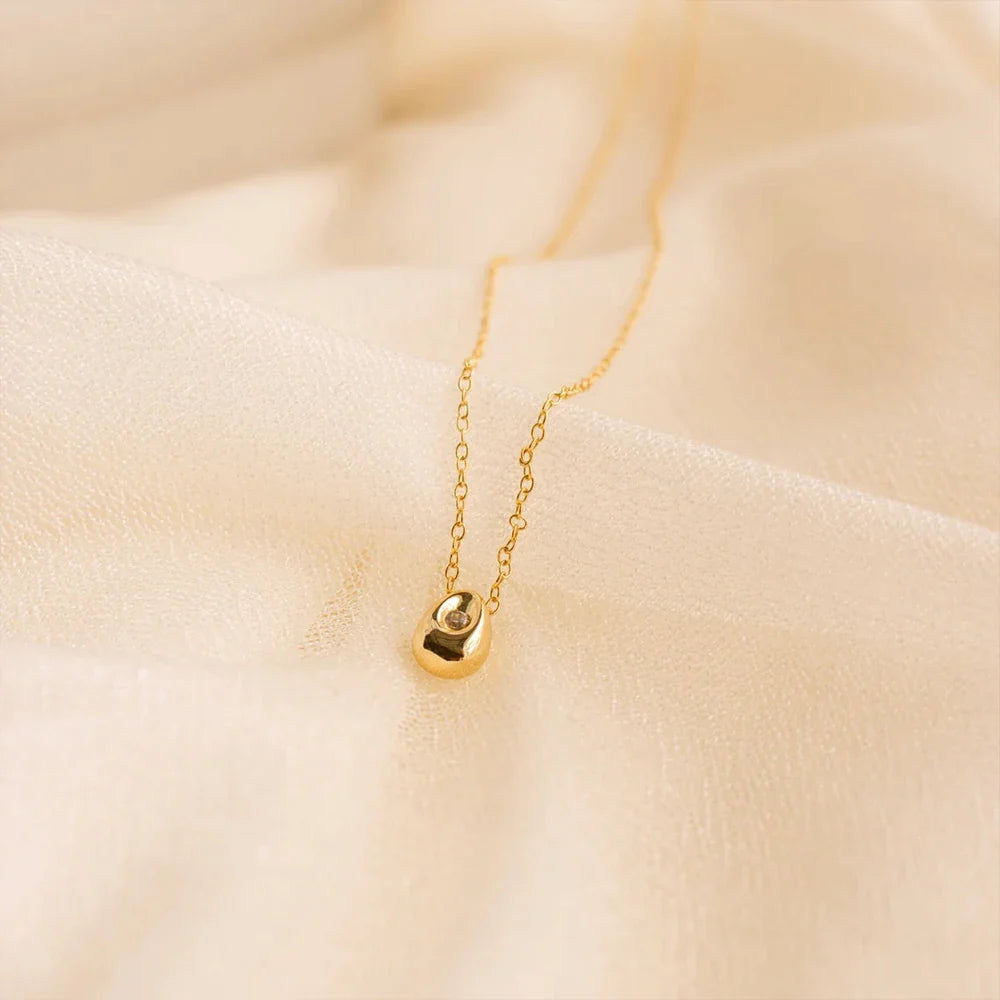 Water Drop Pendant Necklace with Zircon Pearl Gold