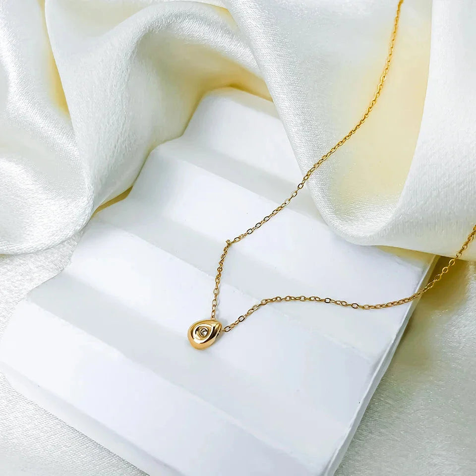 Water Drop Pendant Necklace with Zircon Pearl Gold