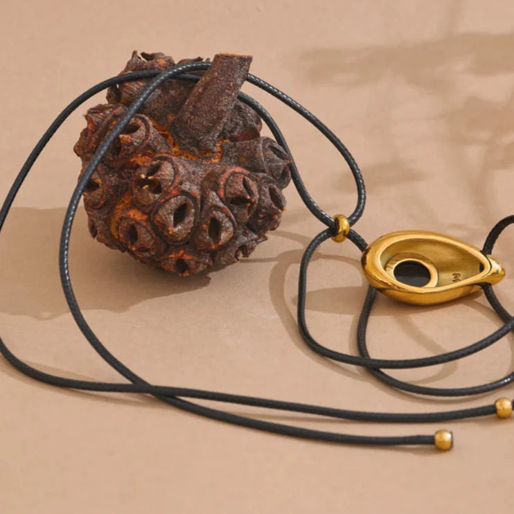 Bohemian Style Gold Water Drop Pendant Necklace