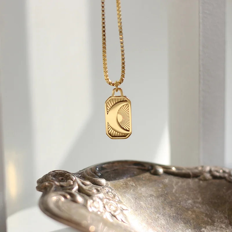 Vintage Style Moon Pendant Necklace
