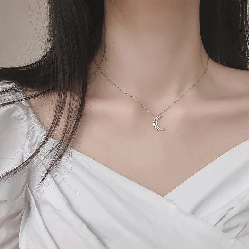 Moon Pendant Necklace in Zircon for Women silver