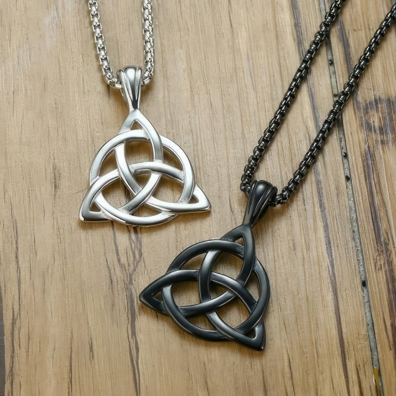 Trinity Knot Pendant Necklace - Triquetra