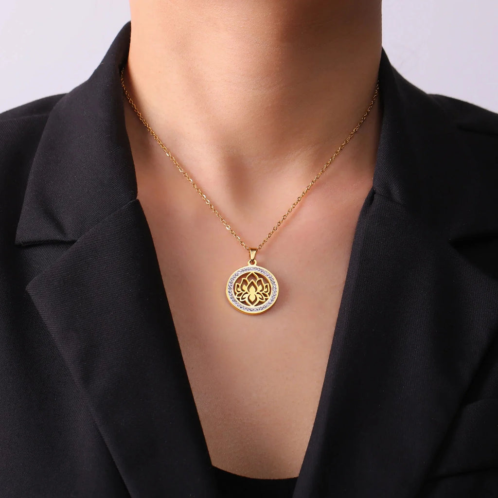 Zen Women's Pendant Necklace Lotus Flower gold