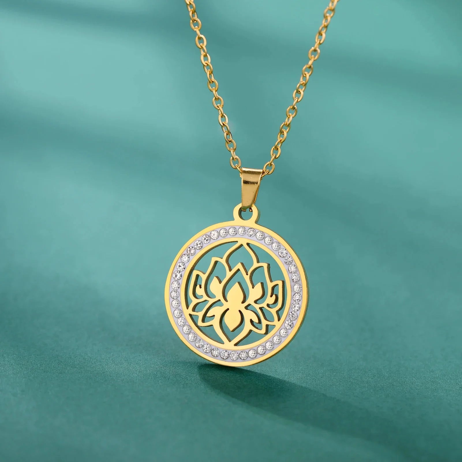 Zen Women's Pendant Necklace Lotus Flower gold