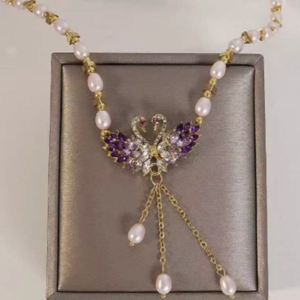 Purple double-swan heart-shaped necklace