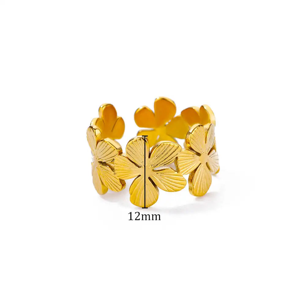 Large Ring with 5-Petal Golden Flowers