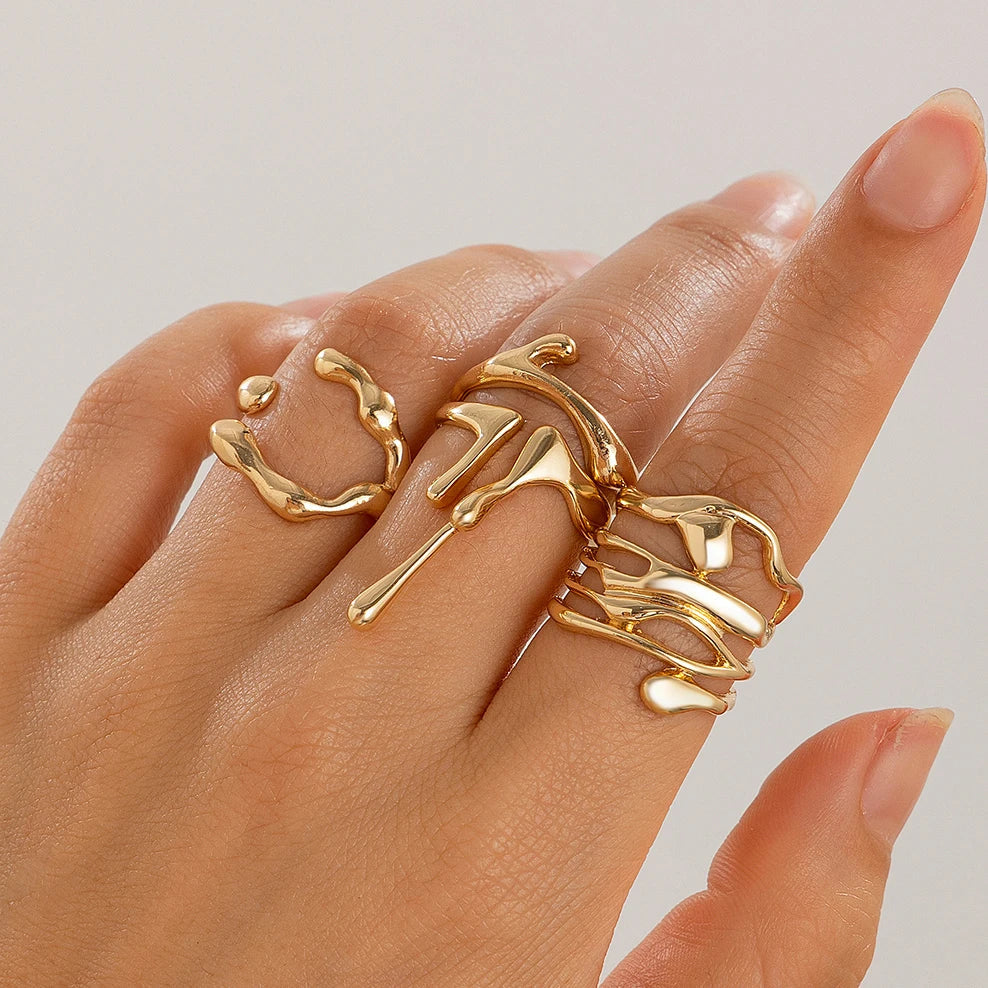 Long Ring Water Drop Band gold
