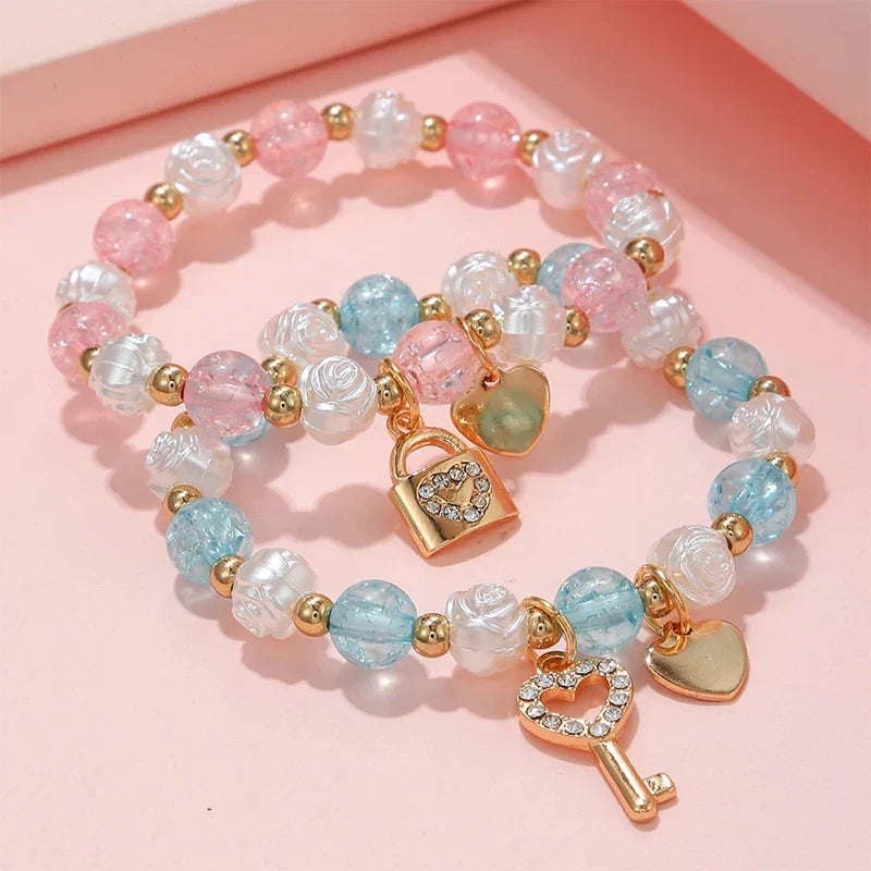 Set of 2 key and lock bracelets