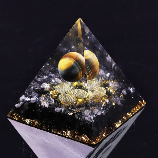 Orgonite Pyramid Protection & Meditation triskelion